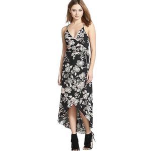 Astr Black and gray floral strappy dress size small